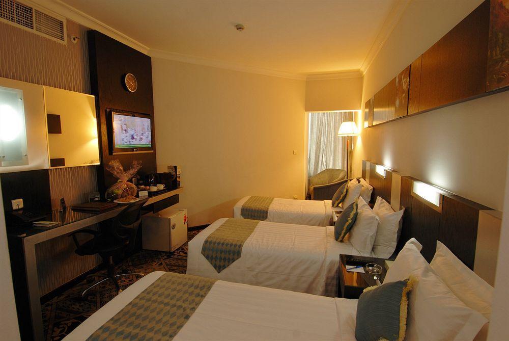 Al Saha Hotel - By Al Rawda Médine Extérieur photo